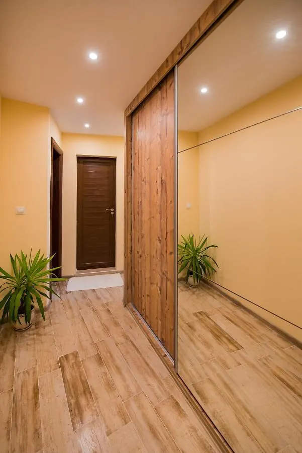 One&Only Apartment Warna 0*,